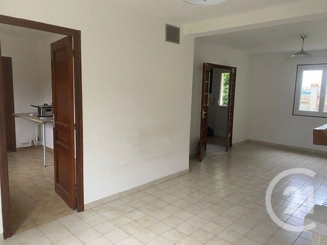 Maison &agrave; louer - 5 pi&egrave;ces - 105,30 m2 - Marolles Sur Seine - 77 - ILE-DE-FRANCE
