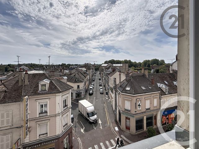 Appartement F3 &agrave; louer - 3 pi&egrave;ces - 51,22 m2 - Montereau Fault Yonne - 77 - ILE-DE-FRANCE