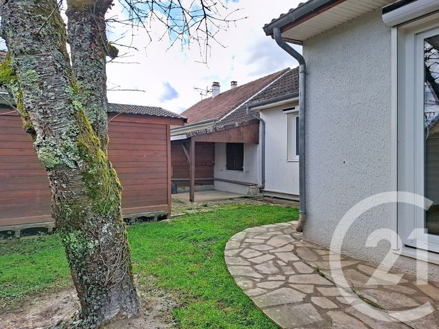 Maison &agrave; vendre - 4 pi&egrave;ces - 97 m2 - Le Chatelet En Brie - 77 - ILE-DE-FRANCE