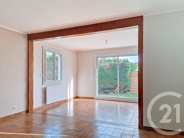Maison &agrave; vendre - 4 pi&egrave;ces - 97 m2 - Le Chatelet En Brie - 77 - ILE-DE-FRANCE