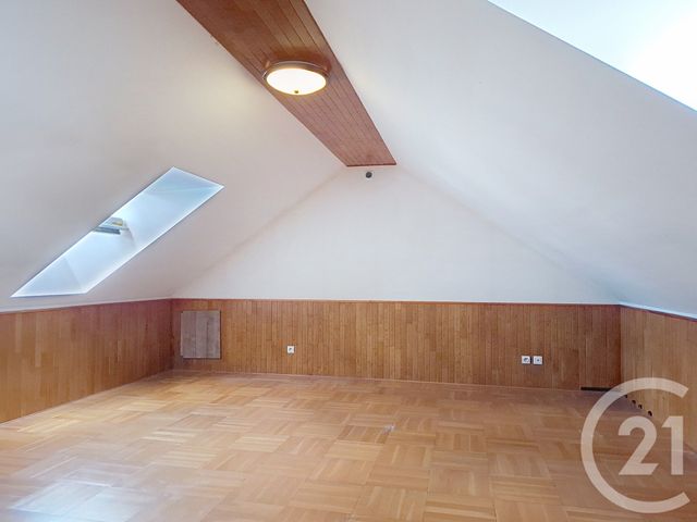 Maison &agrave; vendre - 4 pi&egrave;ces - 97 m2 - Le Chatelet En Brie - 77 - ILE-DE-FRANCE