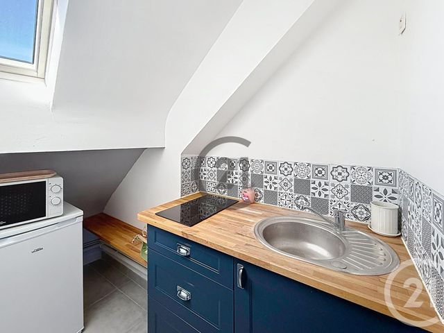 Appartement F1 &agrave; louer - 1 pi&egrave;ce - 22 m2 - Montereau Fault Yonne - 77 - ILE-DE-FRANCE