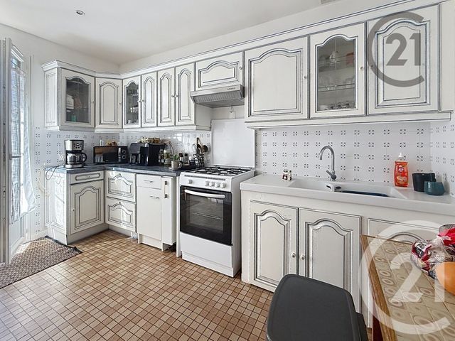Maison &agrave; louer - 3 pi&egrave;ces - 80 m2 - Cannes Ecluse - 77 - ILE-DE-FRANCE