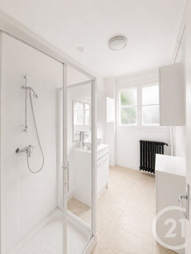 Appartement F3 &agrave; vendre - 3 pi&egrave;ces - 62,20 m2 - Montereau Fault Yonne - 77 - ILE-DE-FRANCE