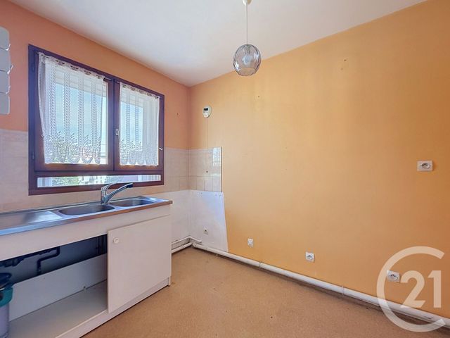 Appartement F2 &agrave; vendre - 2 pi&egrave;ces - 38,98 m2 - Montereau Fault Yonne - 77 - ILE-DE-FRANCE