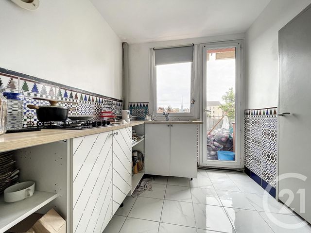 Appartement F3 &agrave; vendre - 3 pi&egrave;ces - 72 m2 - Montereau Fault Yonne - 77 - ILE-DE-FRANCE