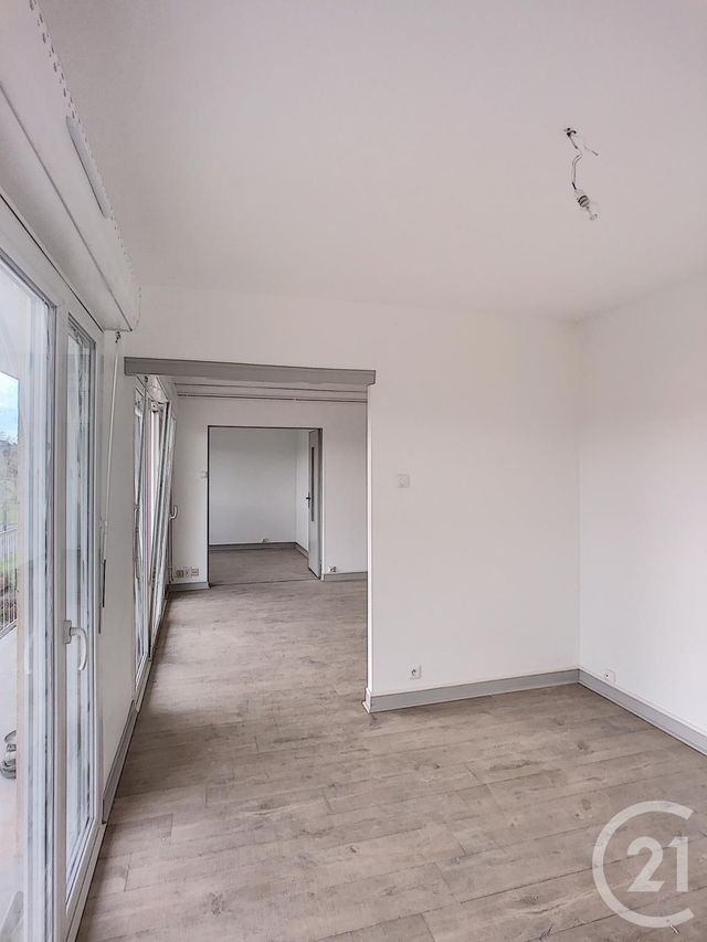 Appartement F5 &agrave; louer - 5 pi&egrave;ces - 80,73 m2 - Chateau Salins - 57 - LORRAINE