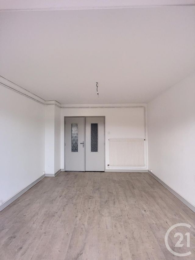 Appartement F5 &agrave; louer - 5 pi&egrave;ces - 80,73 m2 - Chateau Salins - 57 - LORRAINE