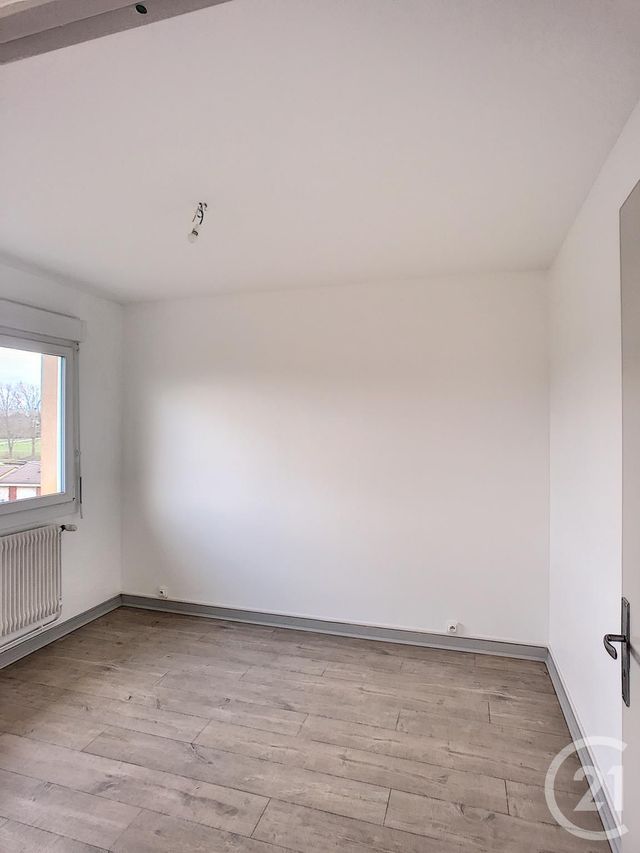 Appartement F5 &agrave; louer - 5 pi&egrave;ces - 80,73 m2 - Chateau Salins - 57 - LORRAINE