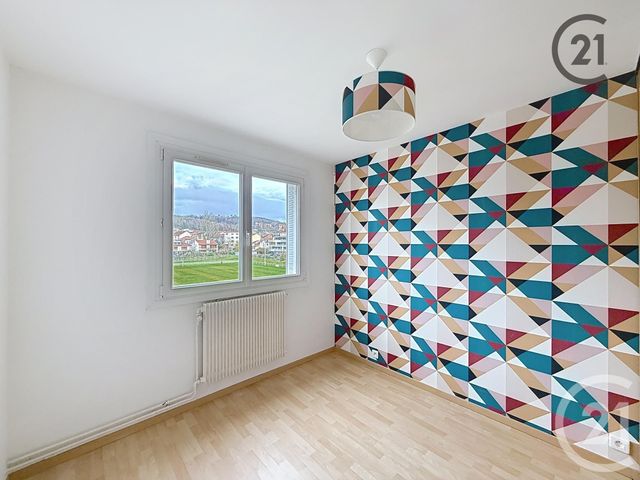 Appartement F4 &agrave; louer - 4 pi&egrave;ces - 72,14 m2 - St Max - 54 - LORRAINE