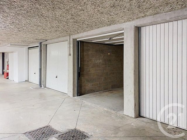 parking - ESSEY LES NANCY - 54