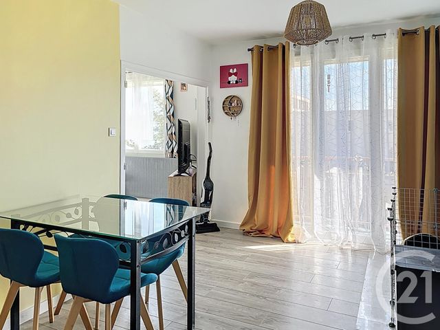 Appartement T4 à vendre - 4 pièces - 64,40 m2 - St Max - 54 - LORRAINE