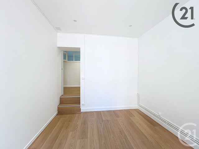 Appartement F3 à louer - 3 pièces - 75 m2 - Nancy - 54 - LORRAINE