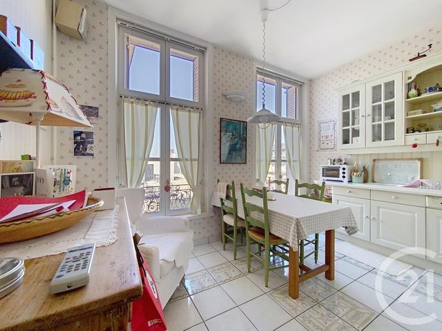 Afficher la photo en grand Appartement F3 à vendre - 3 pièces - 86,21 m2 - Nancy - 54 - LORRAINE