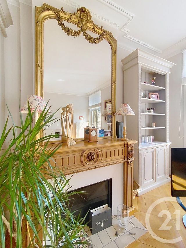 Afficher la photo en grand Appartement F3 à vendre - 3 pièces - 86,21 m2 - Nancy - 54 - LORRAINE