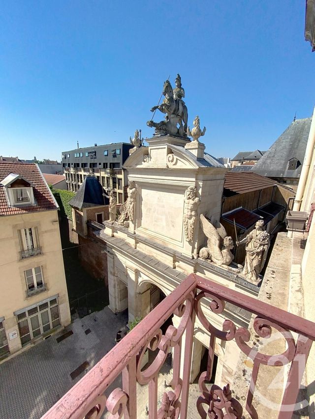 Afficher la photo en grand Appartement F3 à vendre - 3 pièces - 86,21 m2 - Nancy - 54 - LORRAINE
