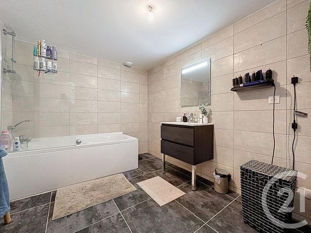 Afficher la photo en grand Appartement F3 à vendre - 3 pièces - 113 m2 - Nancy - 54 - LORRAINE