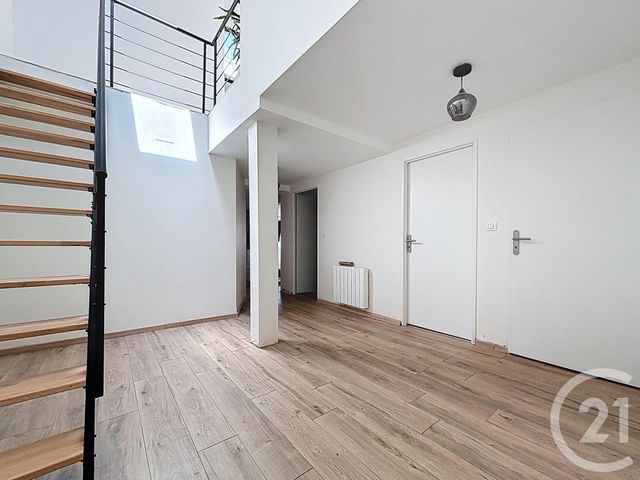Afficher la photo en grand Appartement F3 à vendre - 3 pièces - 113 m2 - Nancy - 54 - LORRAINE