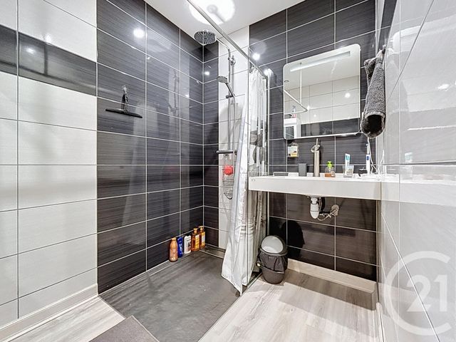 Afficher la photo en grand Appartement à vendre - 5 pièces - 184,06 m2 - Nancy - 54 - LORRAINE