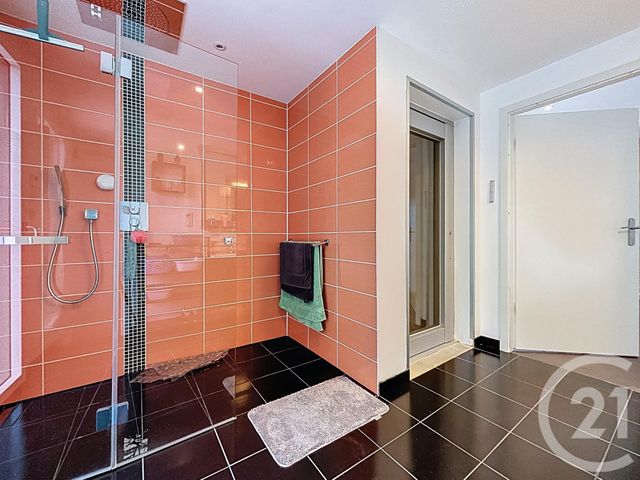 Afficher la photo en grand Appartement à vendre - 5 pièces - 184,06 m2 - Nancy - 54 - LORRAINE