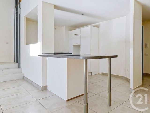 Appartement T5 à vendre - 5 pièces - 176,80 m2 - Commercy - 55 - LORRAINE