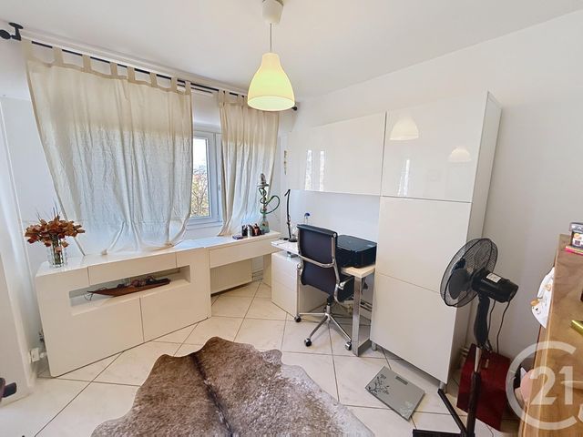 Appartement F4 à vendre - 4 pièces - 87,10 m2 - St Max - 54 - LORRAINE