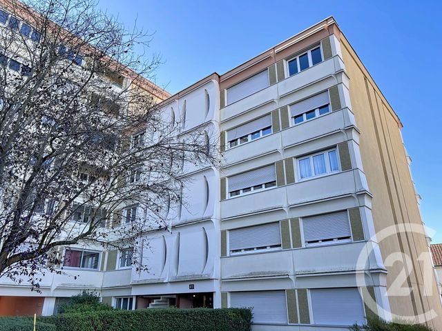Appartement F4 à vendre - 4 pièces - 87,10 m2 - St Max - 54 - LORRAINE