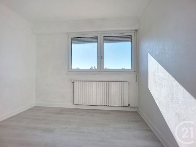 Afficher la photo en grand Appartement F3 à louer - 3 pièces - 52,58 m2 - Tomblaine - 54 - LORRAINE