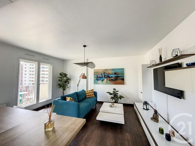 Afficher la photo en grand Appartement F3 à louer - 3 pièces - 59,88 m2 - Nancy - 54 - LORRAINE