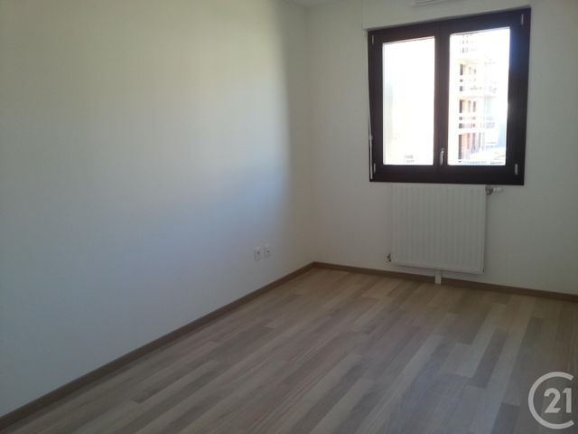 Maison à louer - 4 pièces - 76 m2 - Vandoeuvre Les Nancy - 54 - LORRAINE