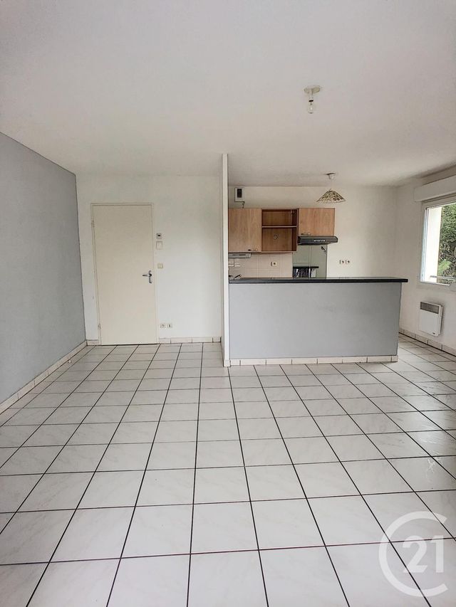 Appartement à louer - 3 pièces - 56,05 m2 - Essey Les Nancy - 54 - LORRAINE