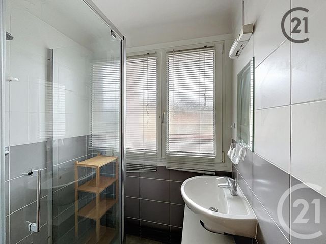 Appartement T2 à vendre - 2 pièces - 60,51 m2 - Nancy - 54 - LORRAINE