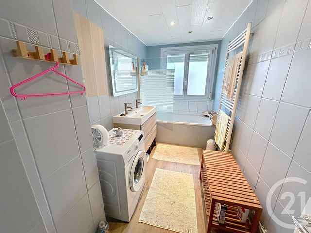 Appartement &agrave; vendre - 3 pi&egrave;ces - 74 m2 - St Max - 54 - LORRAINE