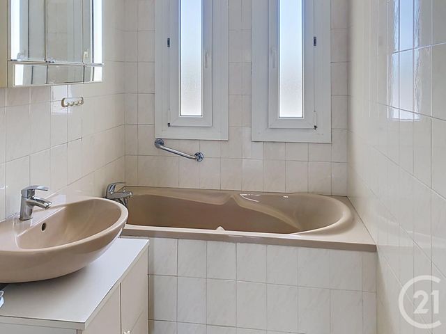 Appartement F4 &agrave; vendre - 4 pi&egrave;ces - 75,82 m2 - St Max - 54 - LORRAINE