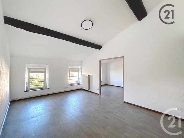 Appartement F3 &agrave; louer - 3 pi&egrave;ces - 61,69 m2 - Toul - 54 - LORRAINE