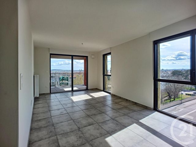 Appartement F3 &agrave; louer - 3 pi&egrave;ces - 62,85 m2 - Nancy - 54 - LORRAINE