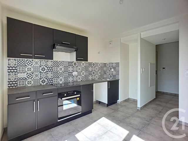 Appartement F3 &agrave; louer - 3 pi&egrave;ces - 62,85 m2 - Nancy - 54 - LORRAINE