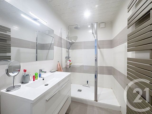 Appartement F3 &agrave; vendre - 3 pi&egrave;ces - 67,82 m2 - Vandoeuvre Les Nancy - 54 - LORRAINE