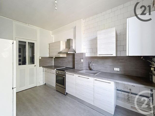 Appartement F3 &agrave; louer - 3 pi&egrave;ces - 75 m2 - Nancy - 54 - LORRAINE