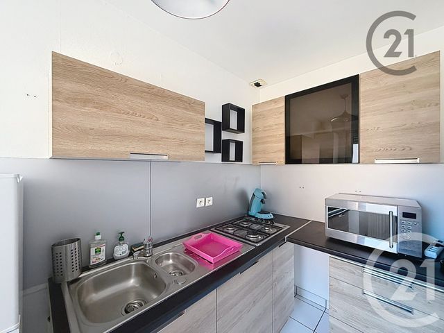 Appartement Duplex &agrave; louer - 3 pi&egrave;ces - 63,40 m2 - Essey Les Nancy - 54 - LORRAINE