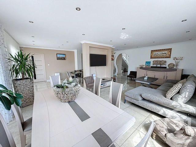 Maison à vendre - 6 pièces - 141 m2 - Perrigny Les Dijon - 21 - BOURGOGNE