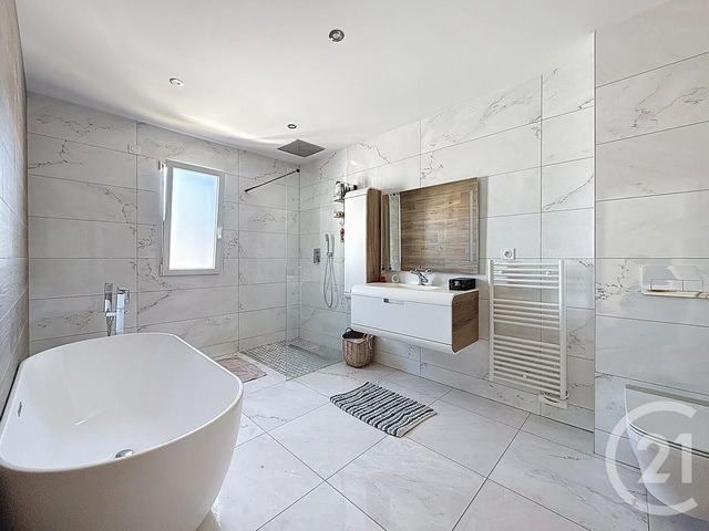 Maison à vendre - 6 pièces - 141 m2 - Perrigny Les Dijon - 21 - BOURGOGNE