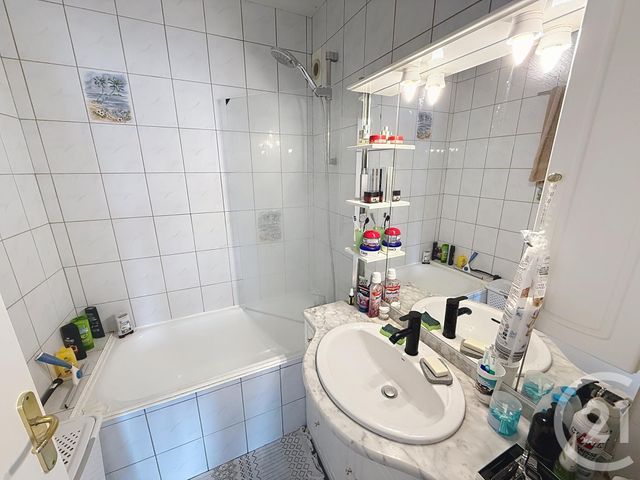 Appartement F4 à vendre - 4 pièces - 77,36 m2 - Chenove - 21 - BOURGOGNE
