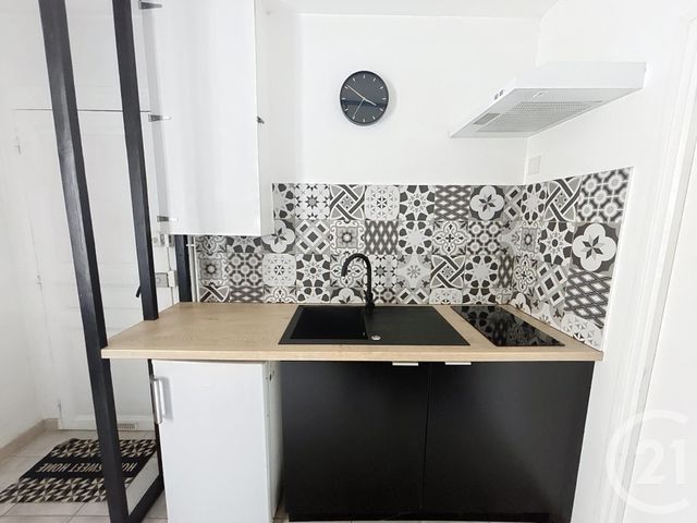Afficher la photo en grand Appartement Studio à vendre - 1 pièce - 28,30 m2 - Dijon - 21 - BOURGOGNE