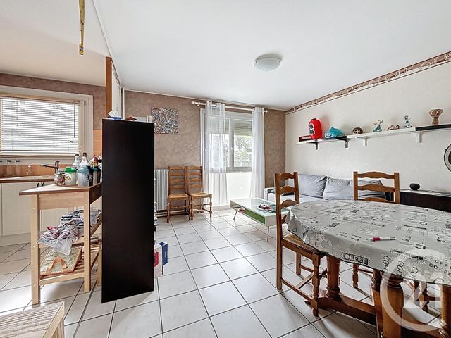 Afficher la photo en grand Appartement F3 à vendre - 3 pièces - 64,90 m2 - Dijon - 21 - BOURGOGNE