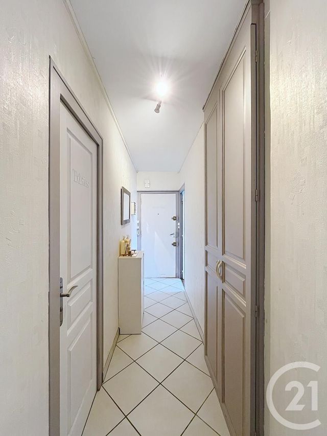 Afficher la photo en grand Appartement à vendre - 4 pièces - 62 m2 - Dijon - 21 - BOURGOGNE