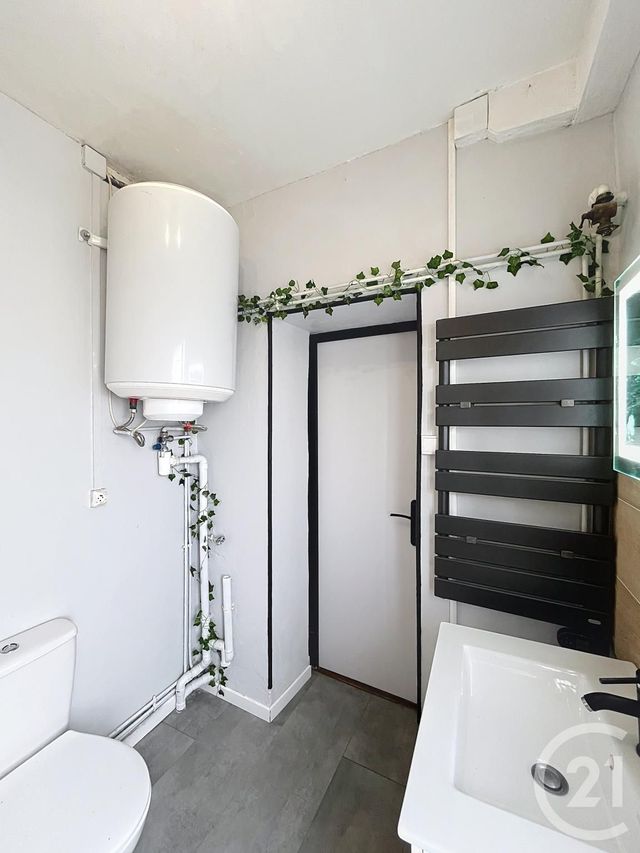 Afficher la photo en grand Appartement F1 bis à vendre - 2 pièces - 28 m2 - Dijon - 21 - BOURGOGNE