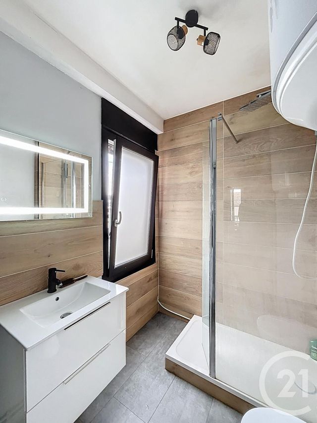 Afficher la photo en grand Appartement F1 bis à vendre - 2 pièces - 28 m2 - Dijon - 21 - BOURGOGNE