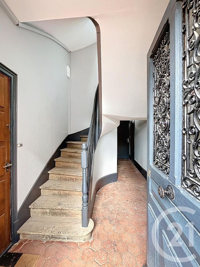 Afficher la photo en grand Appartement F1 bis à vendre - 2 pièces - 28 m2 - Dijon - 21 - BOURGOGNE