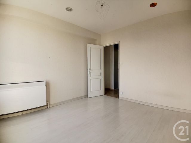 Appartement F3 à louer - 3 pièces - 73,40 m2 - Dijon - 21 - BOURGOGNE